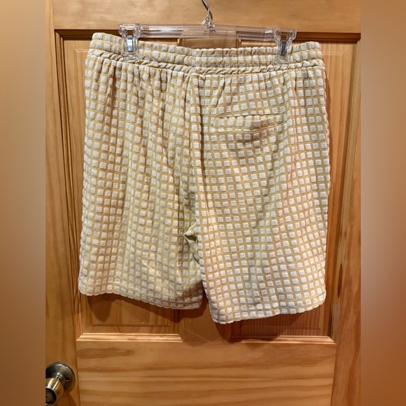 Fleece Factory men's shorts raised grid-like or waffle texture size L NWT - Picture 2 of 11